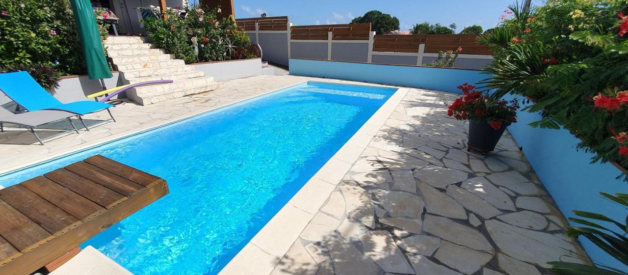 "Chez Claudia "Charmant Logement Avec Jacuzzi Privatif En Toute Intimite Sur Belle Terrasse Exterieure En Bois Et Piscine Courcelles 外观 照片
